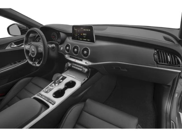 Used 2018 White Kia GT1 image 19