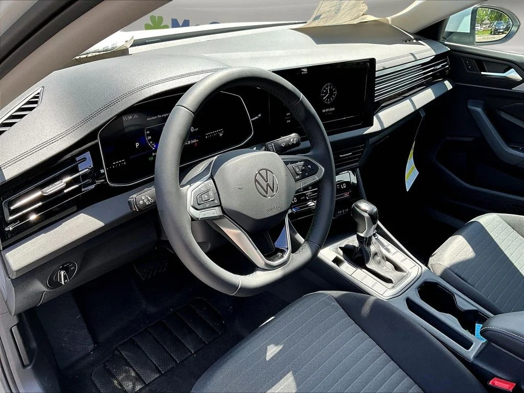New 2026 White Volkswagen 1.5T S image 9