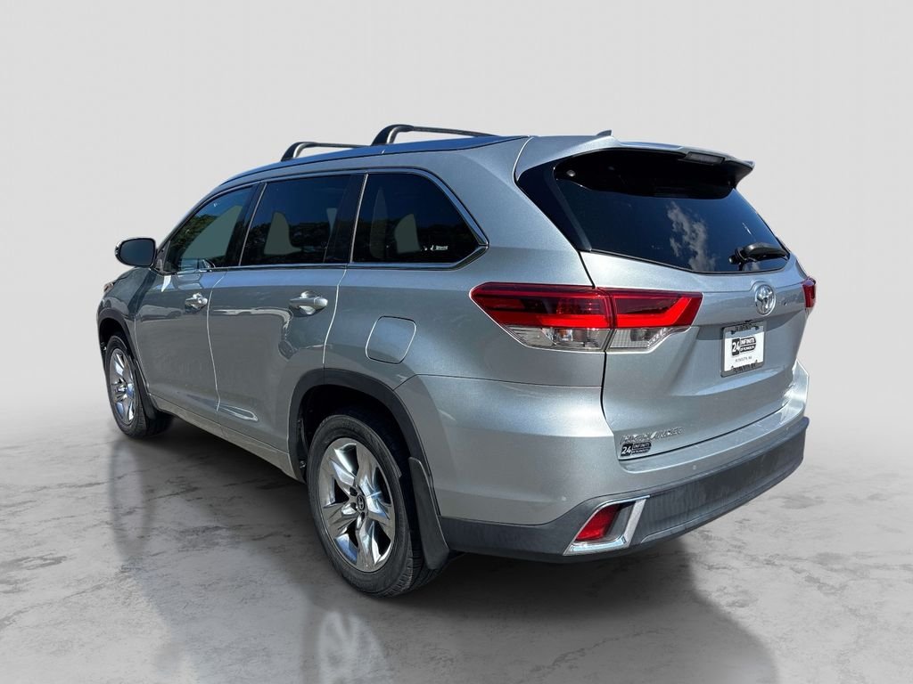 Used 2019 Silver Toyota Limited image 3