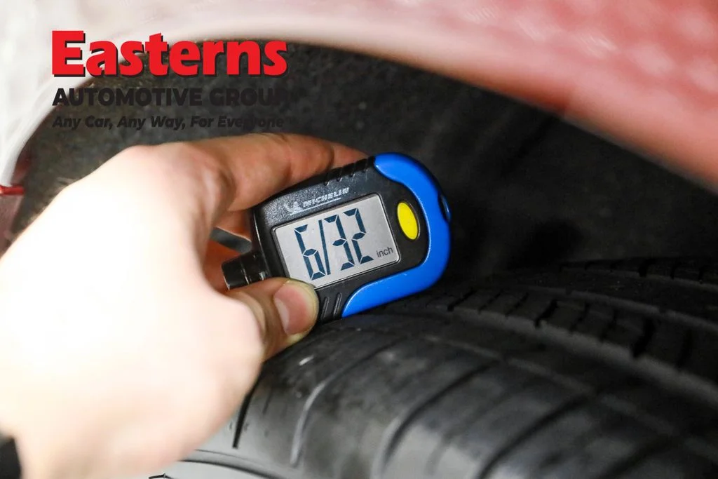 Used 2020 Red Chrysler LX image 25