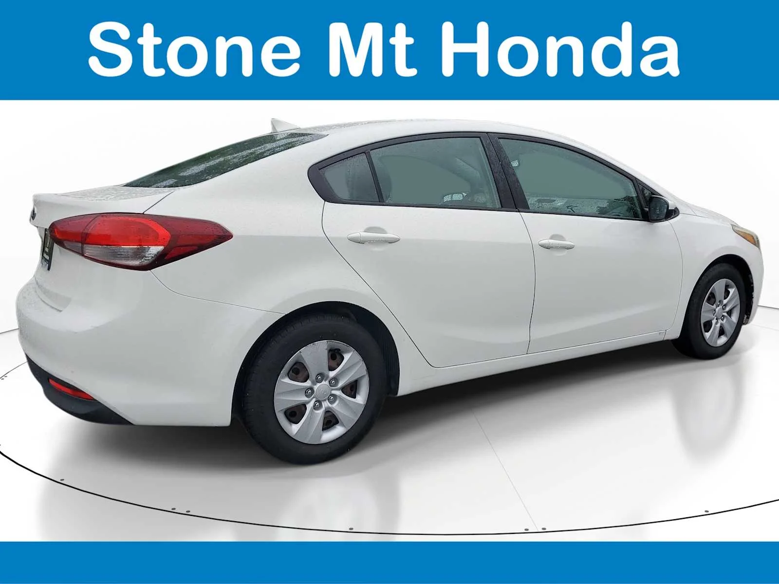 Used 2017 Clear White Kia LX image 6