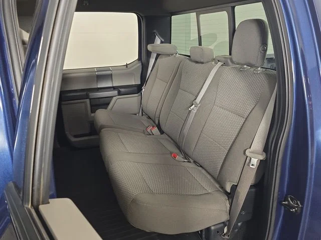 Used 2018 Blue Ford XLT image 26
