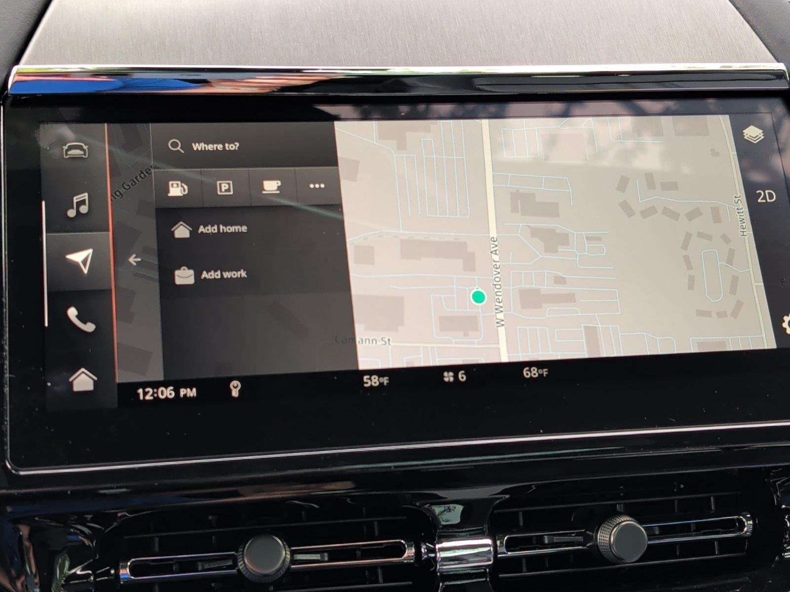 2025 Aston Martin DBX 707 - Photo 25