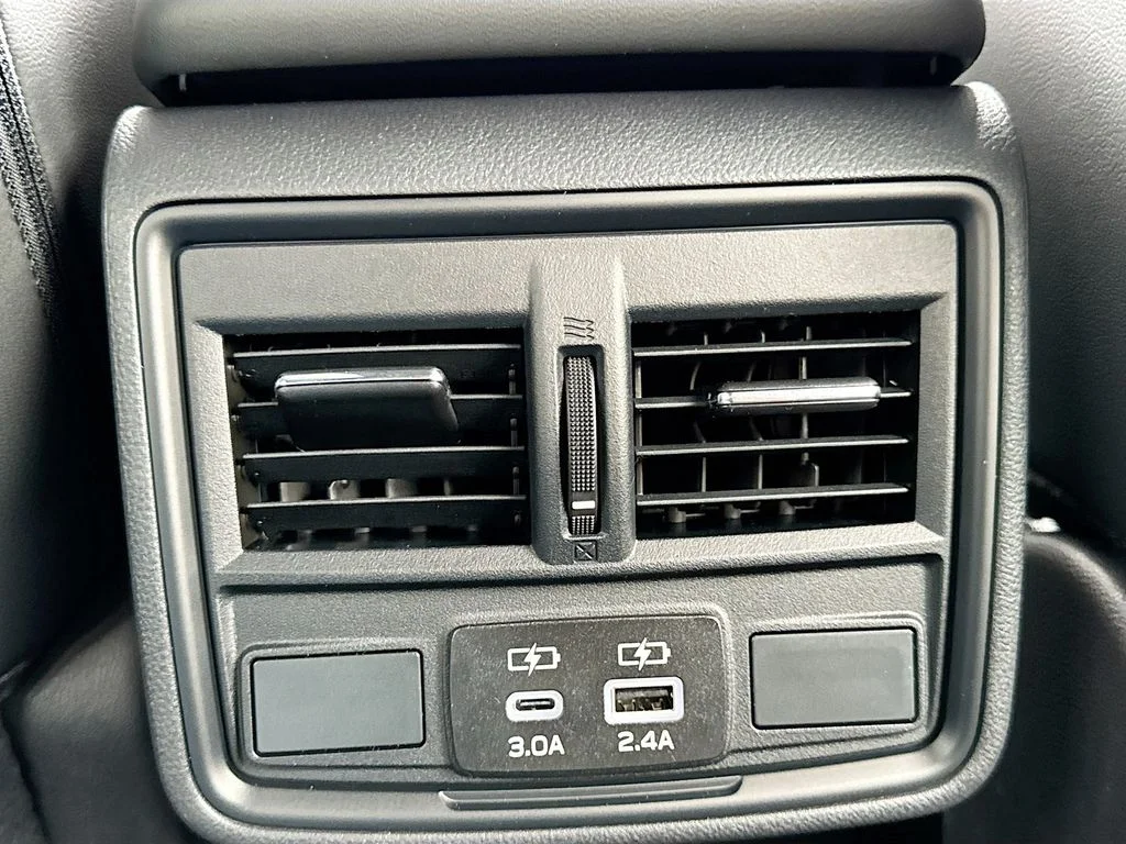 New 2026 RIVER ROCK PEARL Subaru Premium image 31