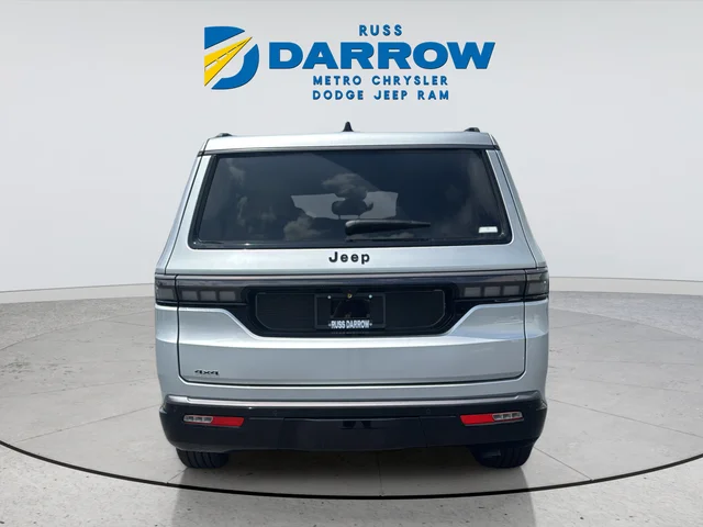 New 2026 Silver Zynith Jeep Limited Altitude image 4
