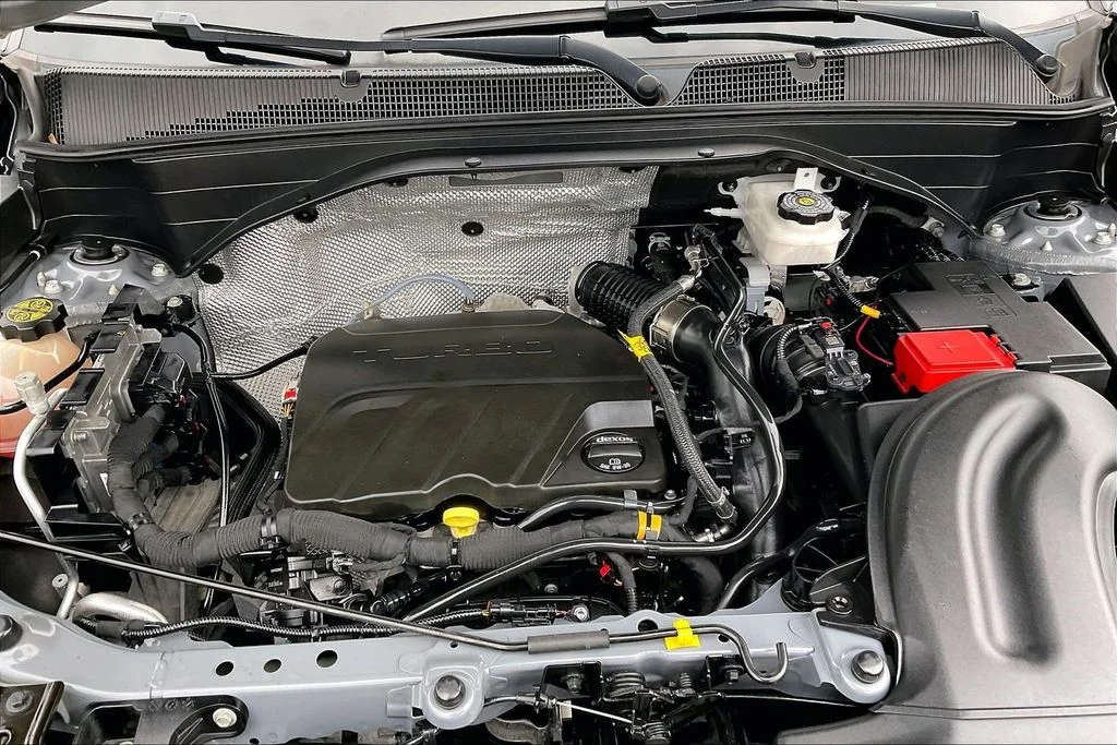 Used 2022 Gray Chevrolet LS image 10