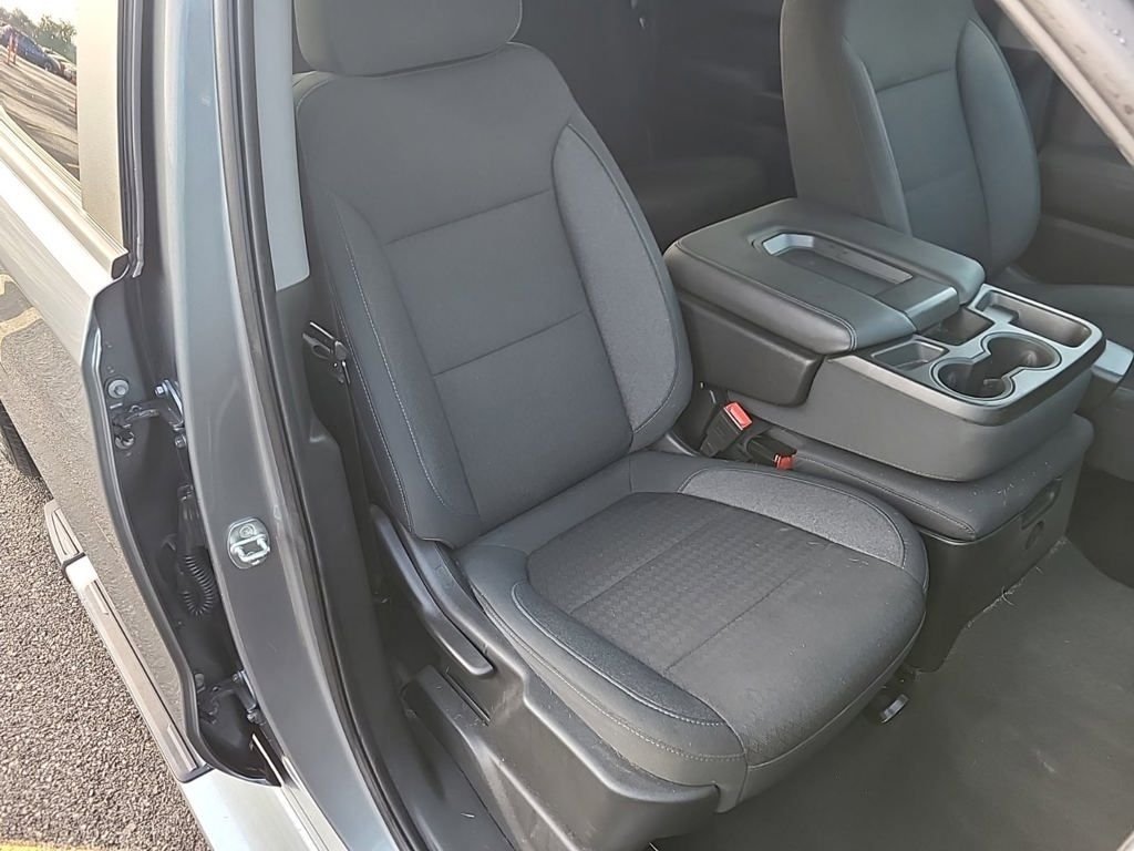 Used 2020 Gray Chevrolet LT image 3