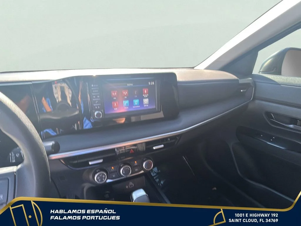 Used 2025 Blue Nissan S FWD image 19