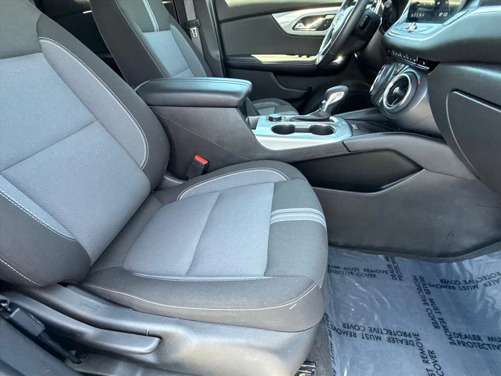 Used 2024 Riptide Blue Metallic Gjv Chevrolet LT image 10