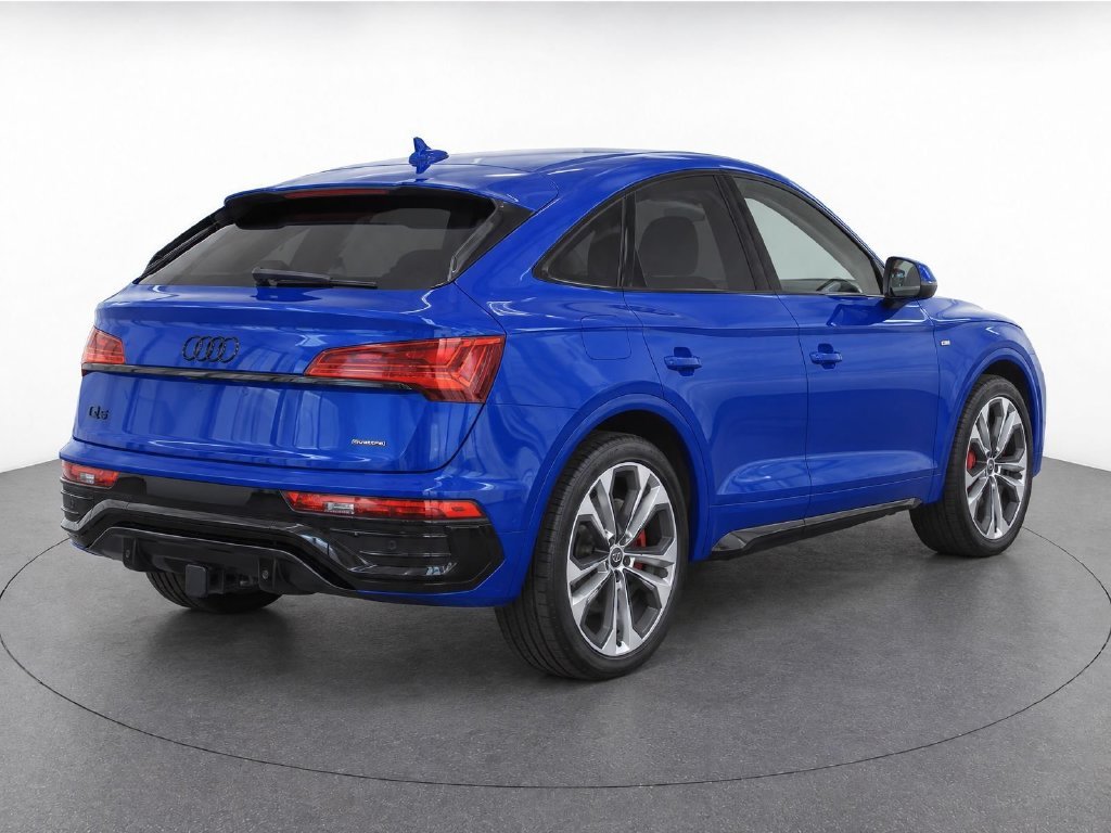 Used 2024 Ultra Blue Metallic Audi 45 S line Premium image 8