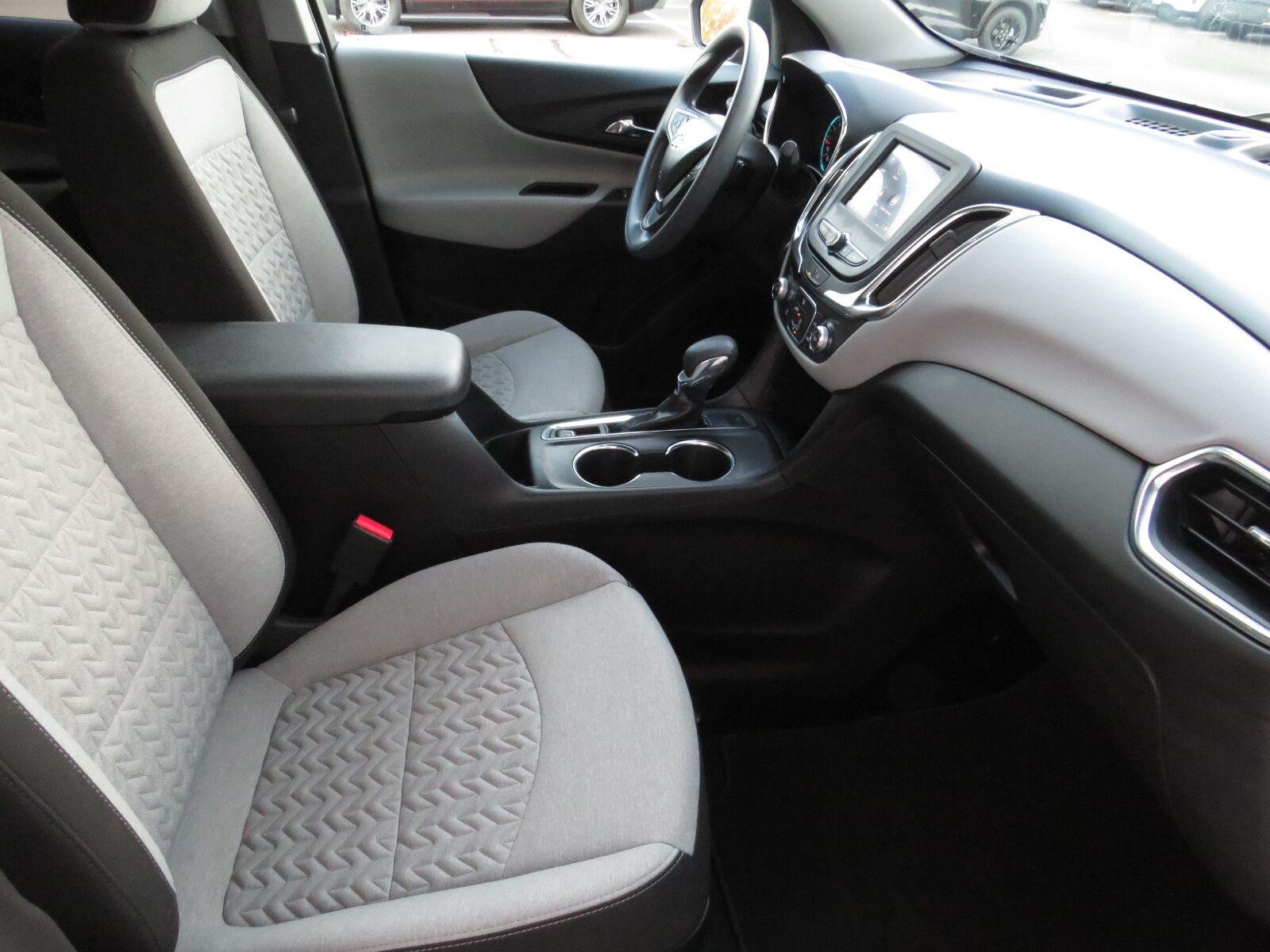 Used 2024 STERLING GRAY METALLIC Chevrolet  image 26