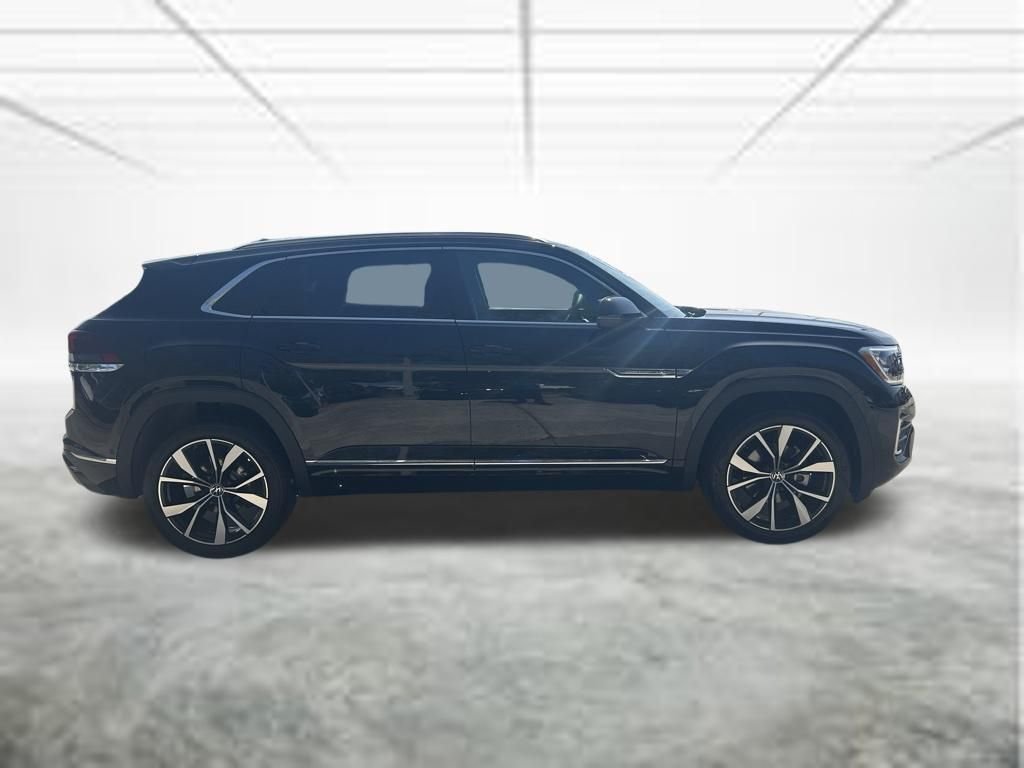 New 2026 Black Volkswagen 2.0T SEL Premium R-Line image 5