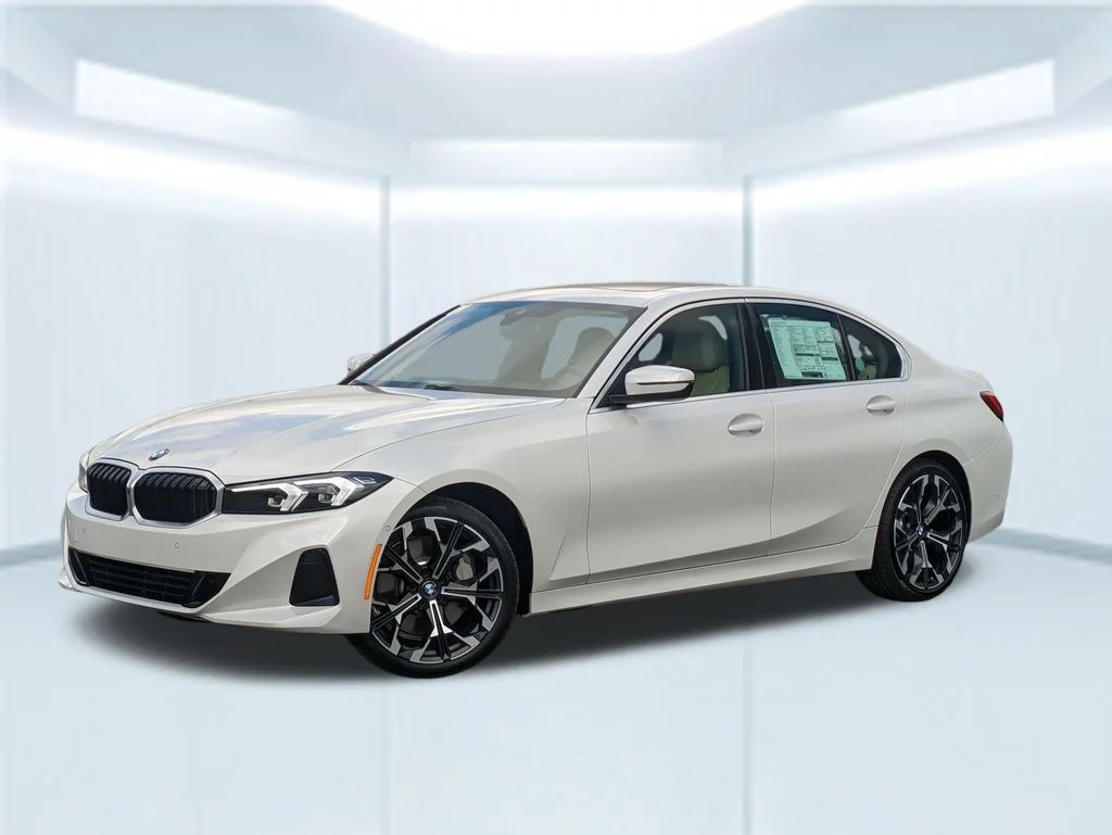 2025 BMW 3 Series 330i Sedan's photo