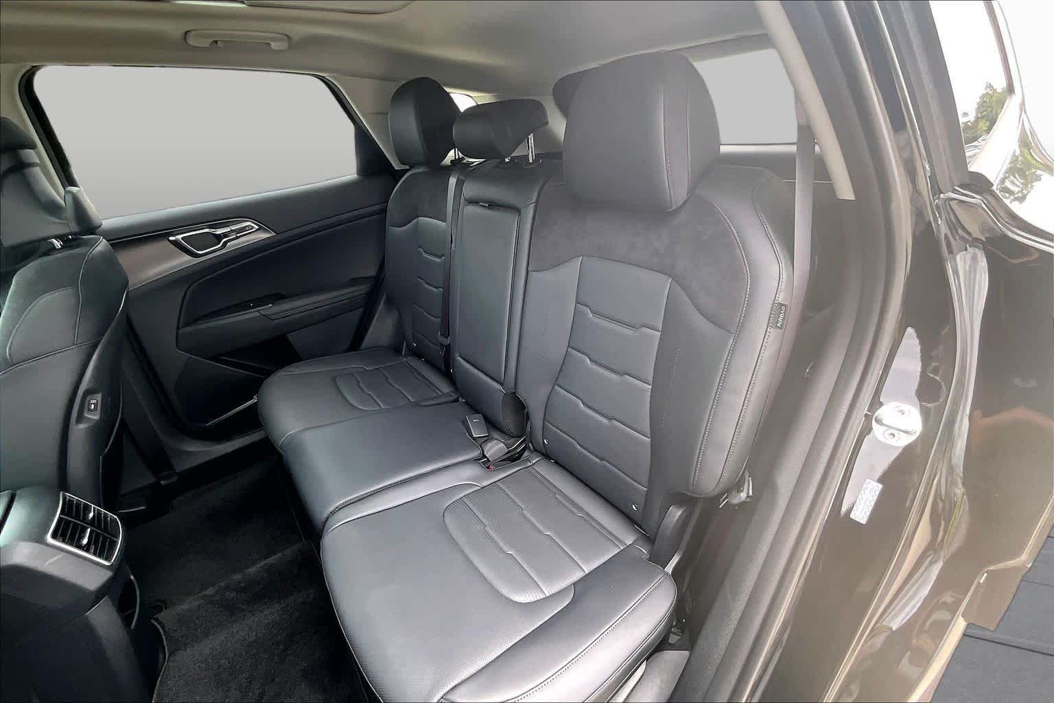 Used 2026 Ebony Black Kia SX-Prestige image 18