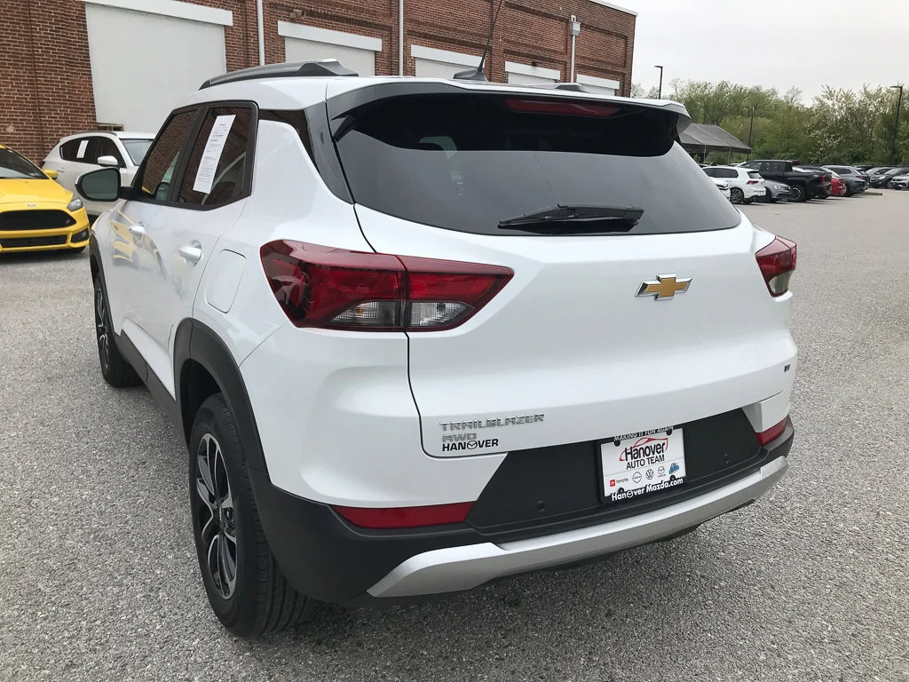 Pre-Owned 2024 Chevrolet Trailblazer LT