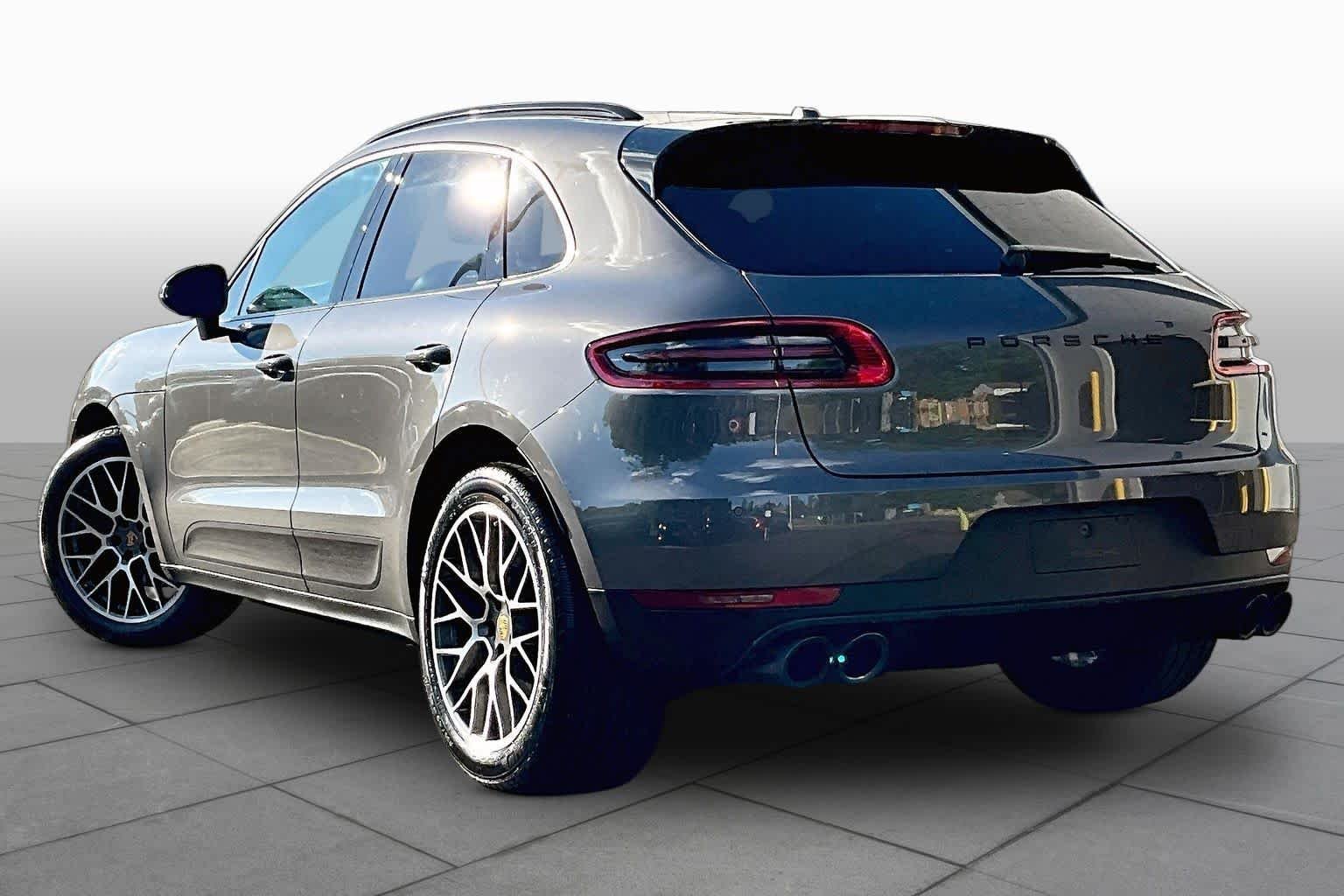 Used 2018 Agate Grey Metallic Porsche Sport Edition image 12
