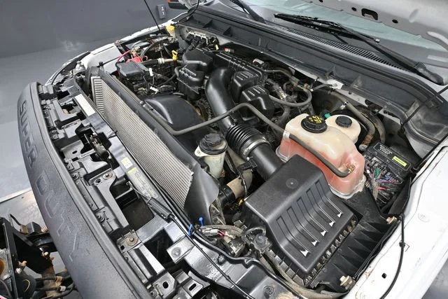 Used 2014 White Ford XL image 48