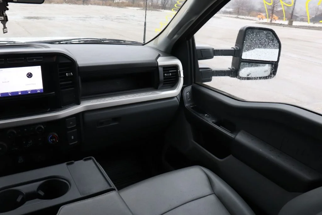 Used 2024 White Ford XL image 13