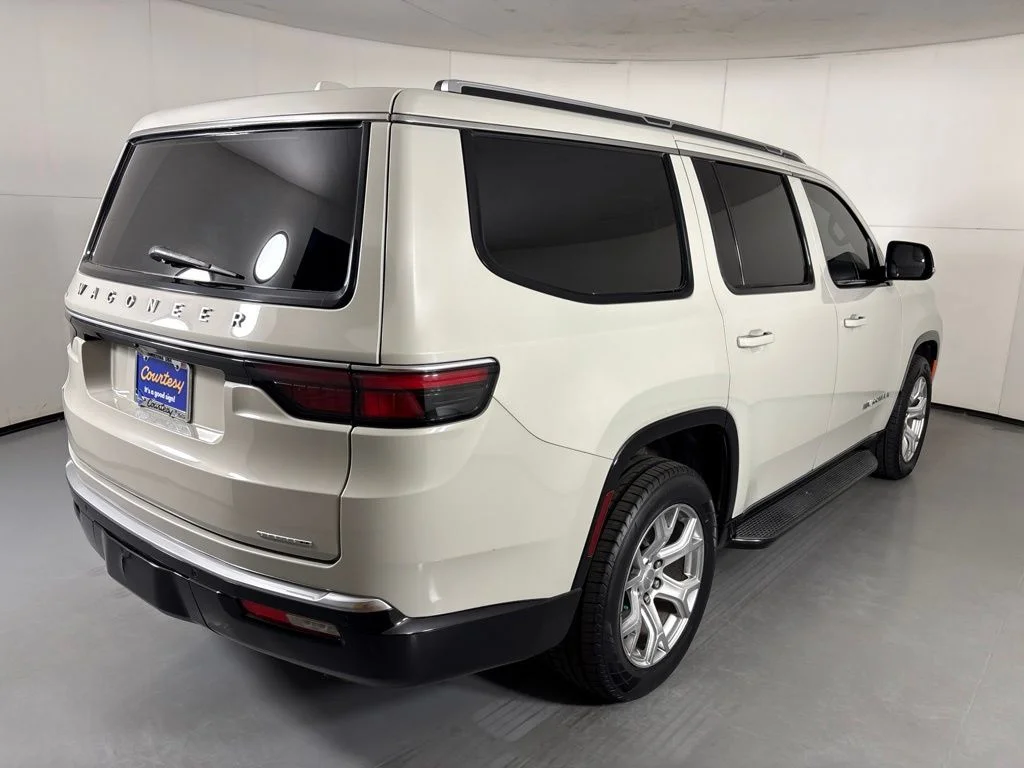 Used 2022 White Jeep Series II image 8