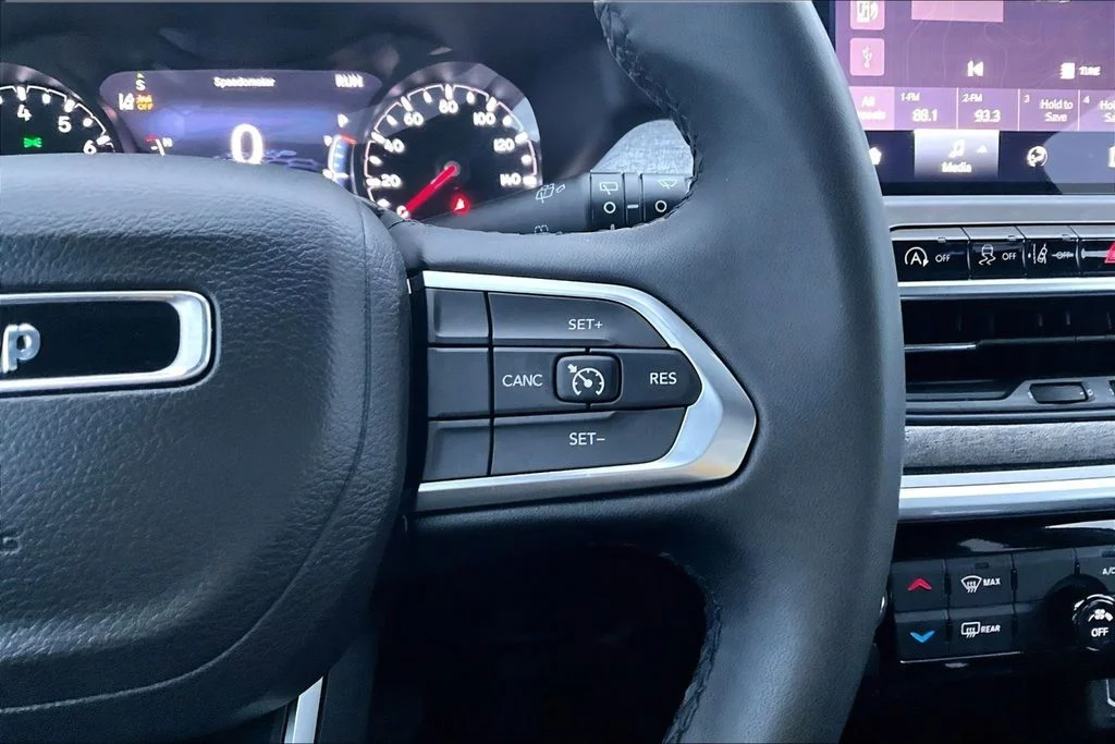 2024 Jeep Compass Latitude - Photo 19