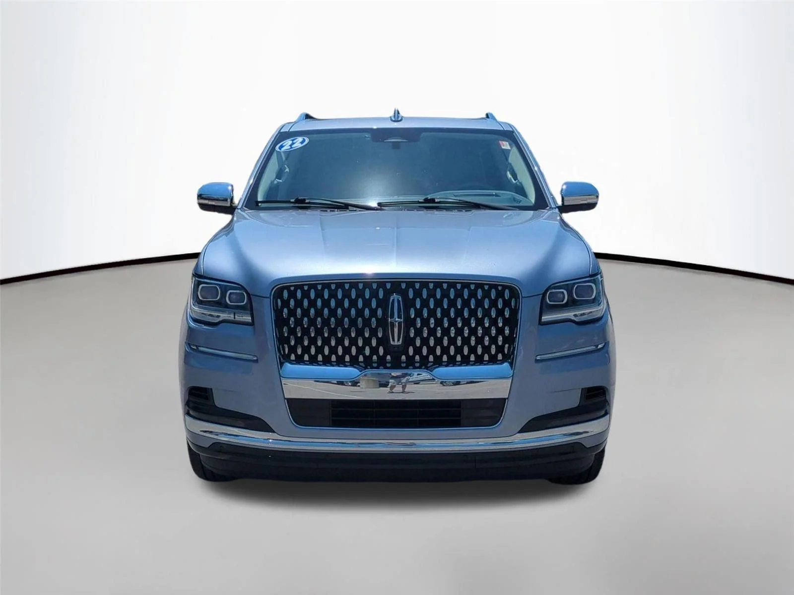 Used 2022 Chroma Crystal Blue Metallic Premium Colorant Lincoln Black Label image 8