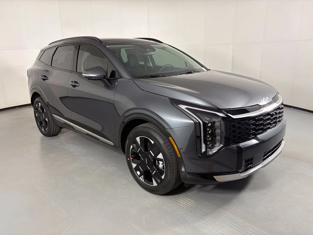 New 2027 Gray Kia SX-Prestige image 2