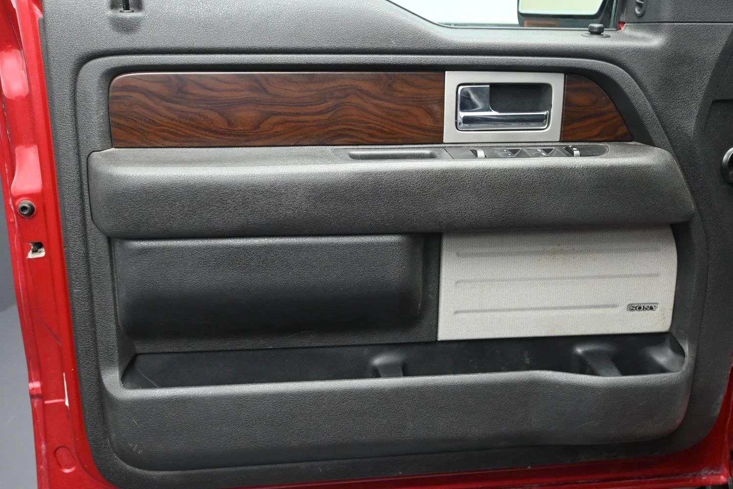 Used 2012 Red Candy Metallic Tinted Clearcoat Ford Lariat image 19