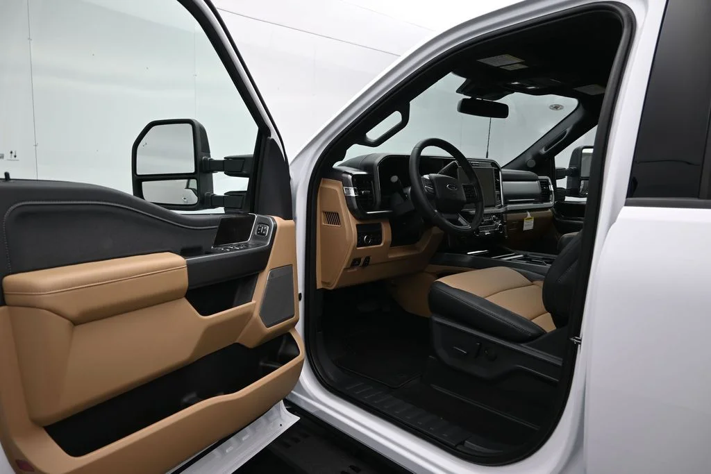 New 2026 Oxford White Ford F-250® Lariat® image 12