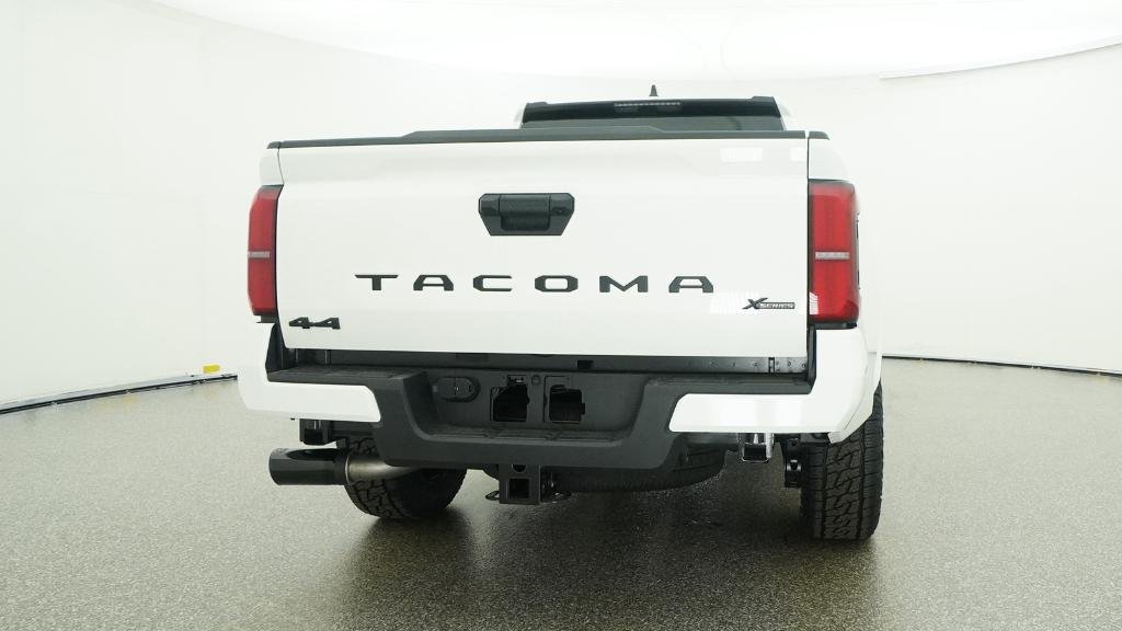 New 2026 Ice Cap Toyota SR5 image 48