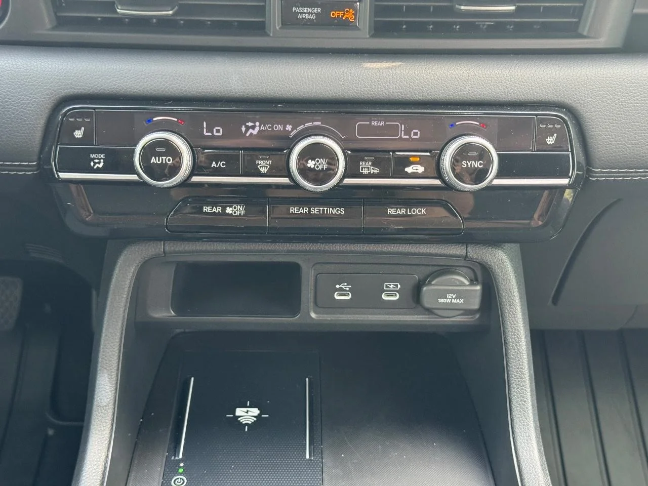 2026 Honda Pilot Touring - Photo 16