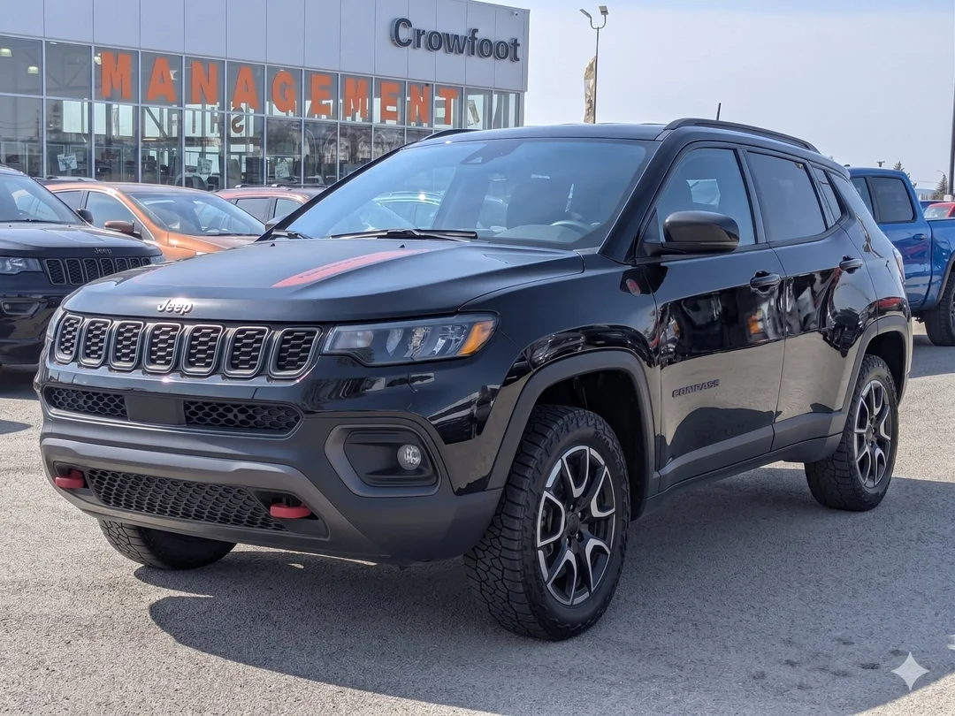 Certified Used 2024 Black Jeep Trailhawk - - 4x4 - Leather - Sun & Sound Grp - Alpine Audio - NAV & More! image 4