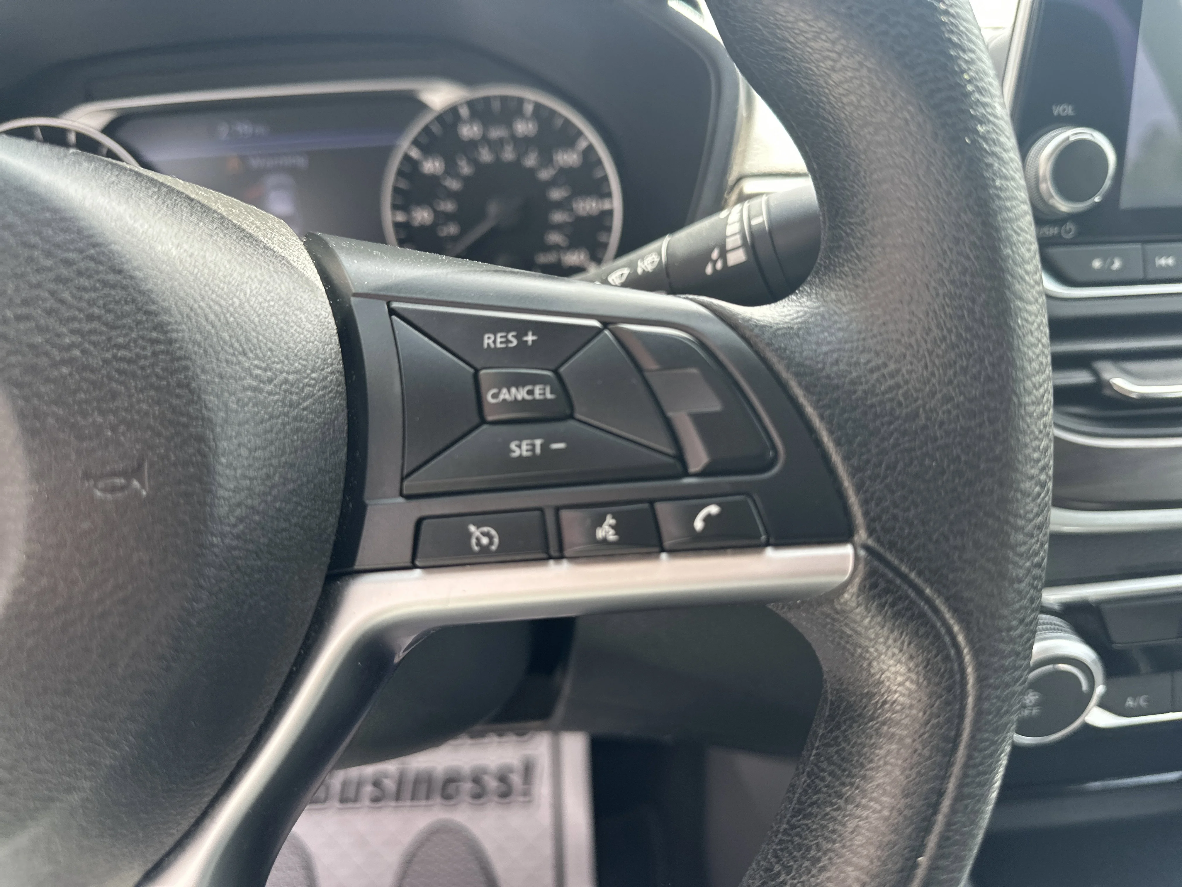 2024 Nissan Altima SV - Photo 12