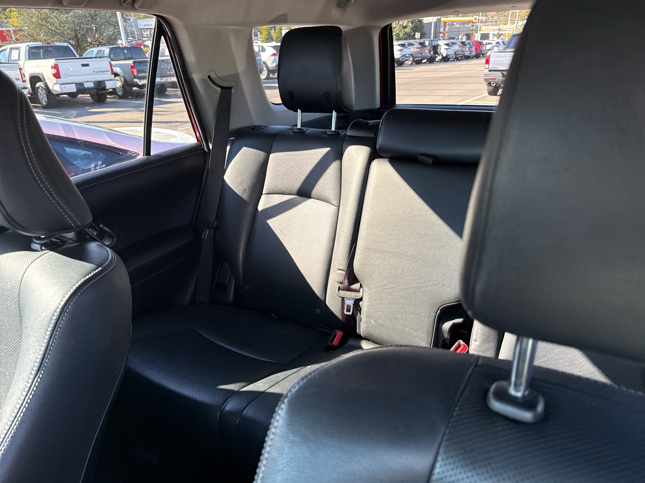 Used 2016 Barcelona Red Metallic Toyota Limited image 5