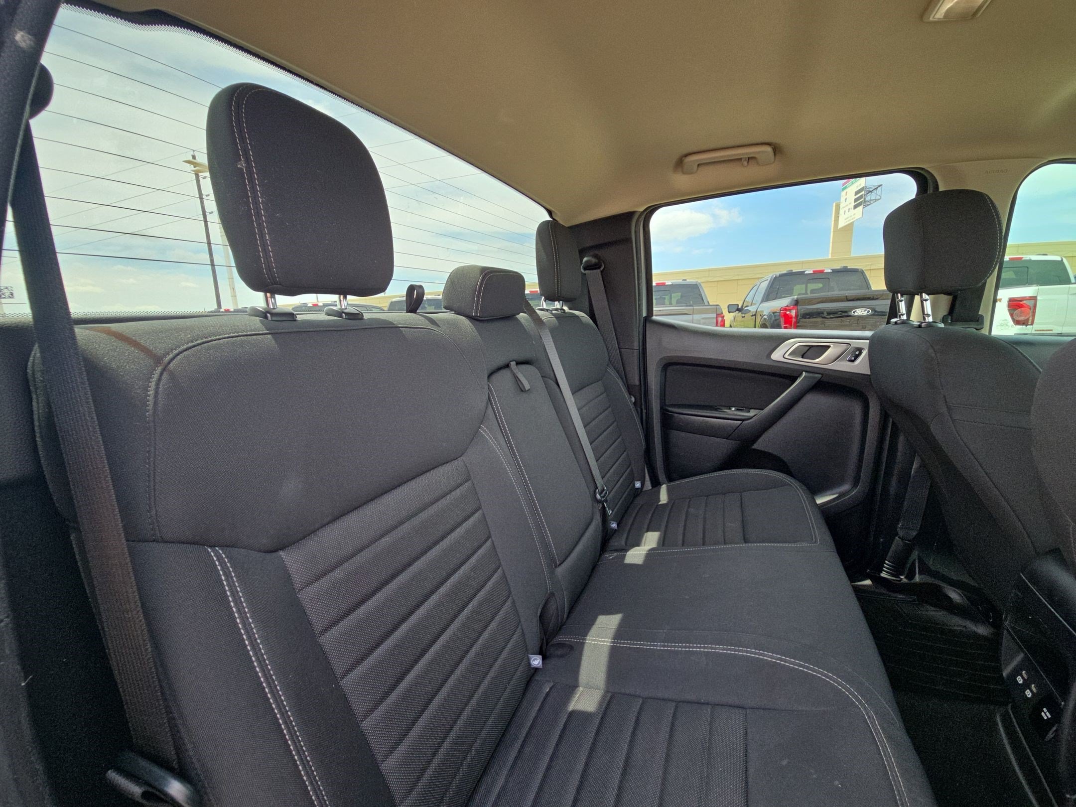 Used 2020 Blue Ford XLT image 25