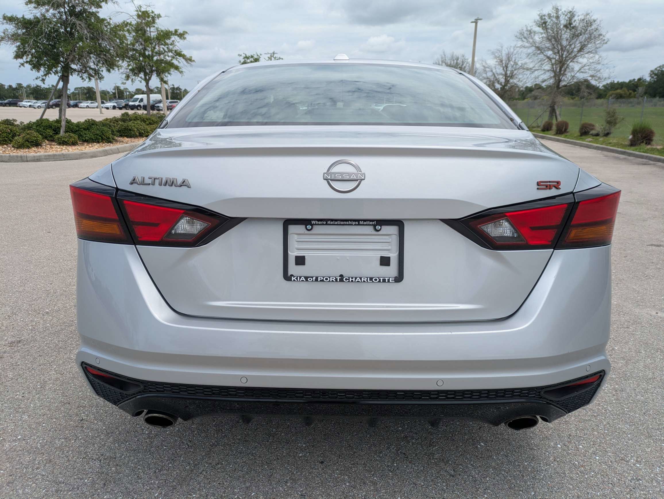 2023 Nissan Altima SR - Photo 6