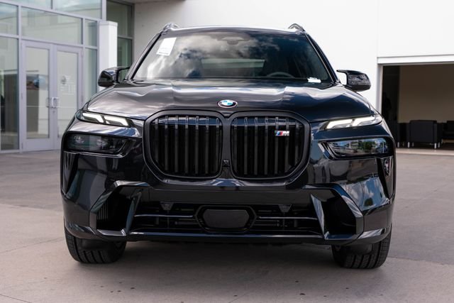 New 2027 Black Sapphire Metallic BMW M60i image 7