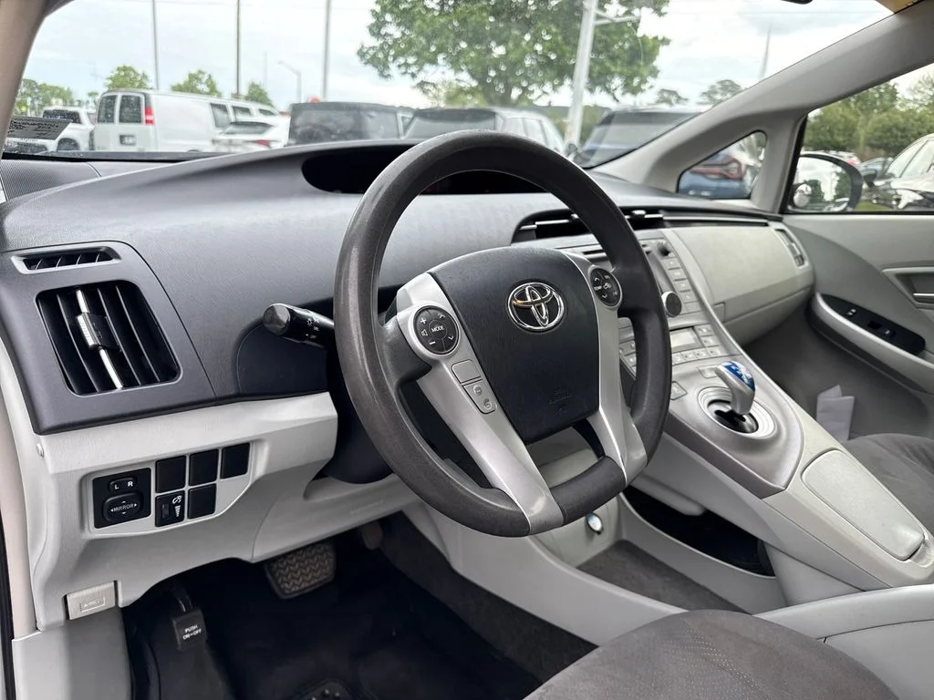 Used 2012 Classic Silver Metallic Toyota Two image 13