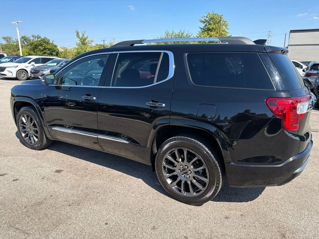 Used 2023 Black GMC Denali image 5