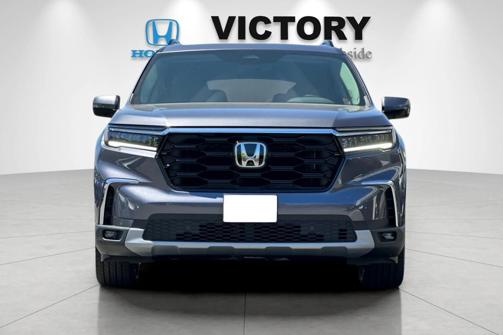 New 2025 Modern Steel Metallic Honda Touring image 8