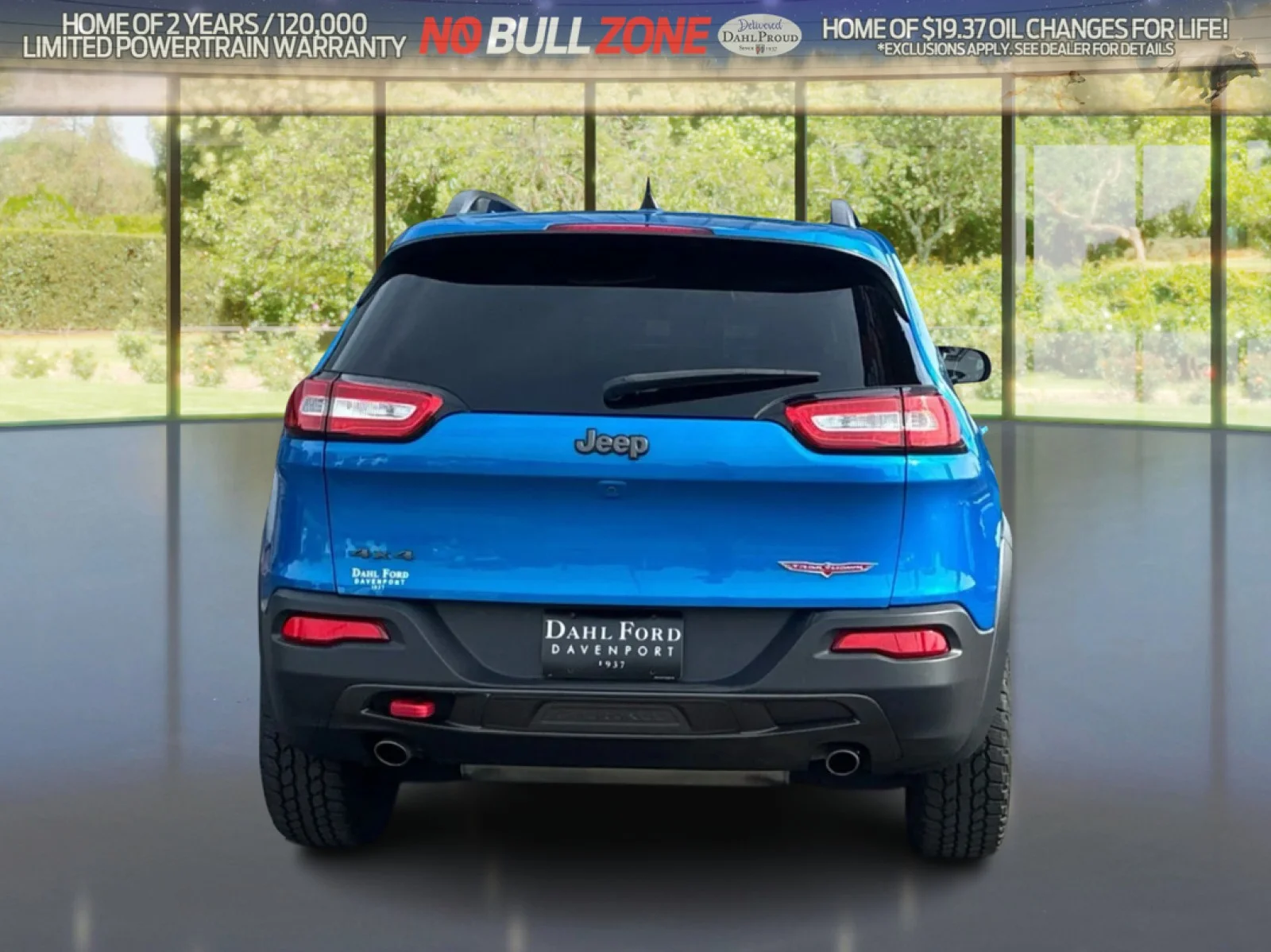 Used 2017 Hydro Blue Jeep Trailhawk L Plus image 4