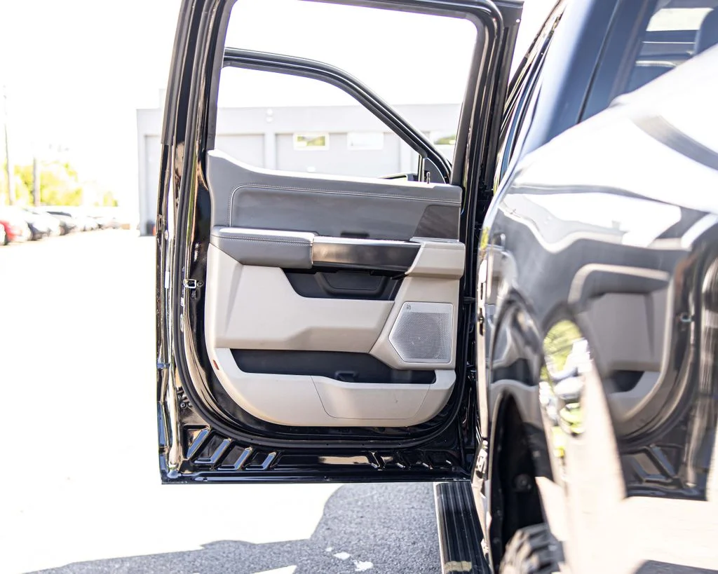 Used 2024 Black Ford Platinum image 31