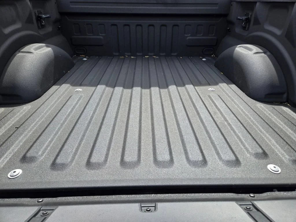 Used 2023 Black Ford Lariat image 13