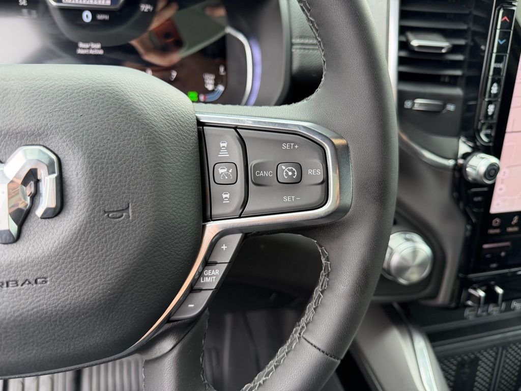 2026 RAM 1500 Laramie - Photo 18