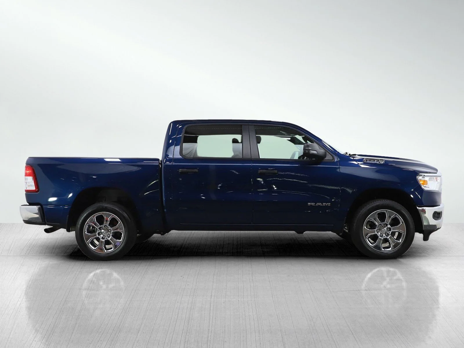 Used 2023 Patriot Blue Pearlcoat Ram Big Horn/Lone Star image 6