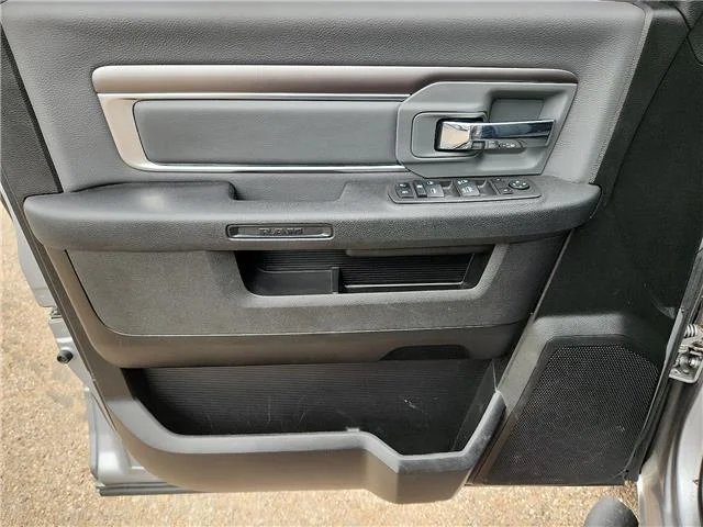 Used 2022 Billet Silver Metallic Clearcoat RAM SLT 4x4 Crew Cab 5.6 ft. box 140 in. WB image 11