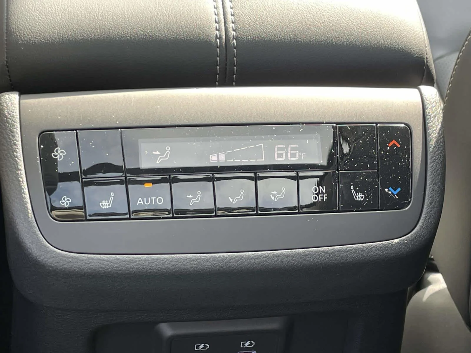 New 2026 Everest White Pearl Tricoat Nissan SL image 24