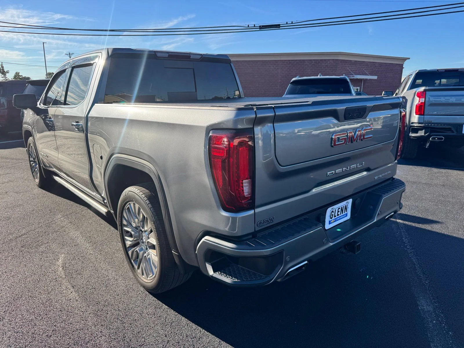 Used 2021 Gray GMC Denali image 4
