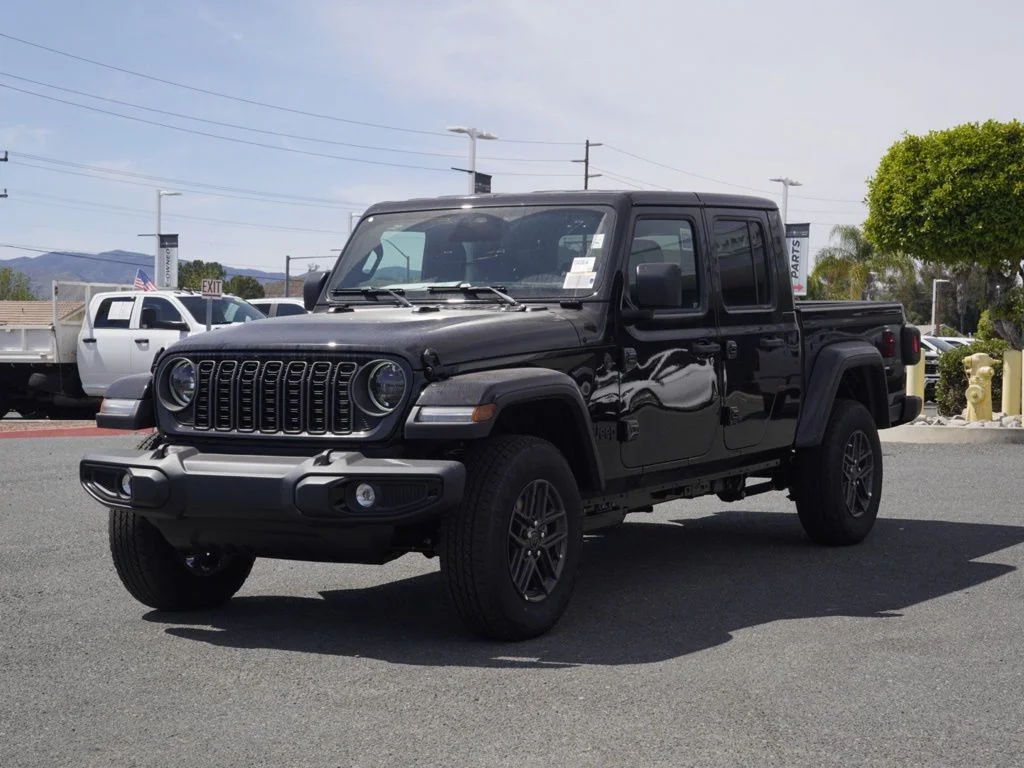 New 2026 Black Clear-Coat Exterior Paint Jeep Sport S image 7