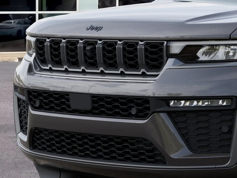 New 2026 Baltic Gray Metallic Clear-Coat Exterior Paint Jeep Limited Reserve image 13