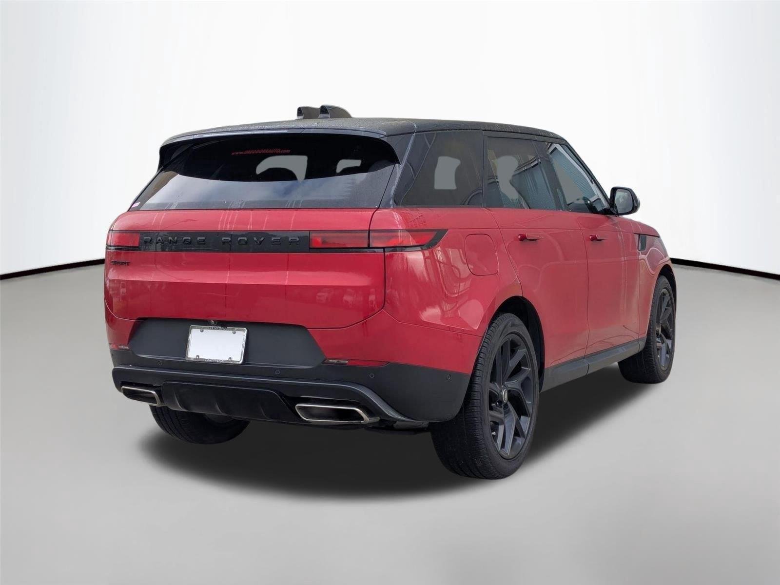 Used 2024 Firenze Red Metallic Land Rover SE image 5